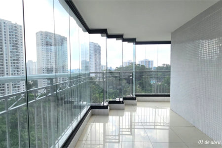 Apartamento com 4 suítes a venda no Alto da Boa Vista