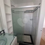 Apartamento para locação com 2 dormitórios, sendo 1 suíte com 02 vagas, totalmente climatizado nos 3 ambientes