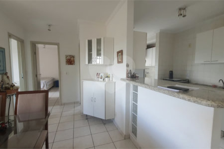 Apartamento à Venda no Residencial Itamaracá