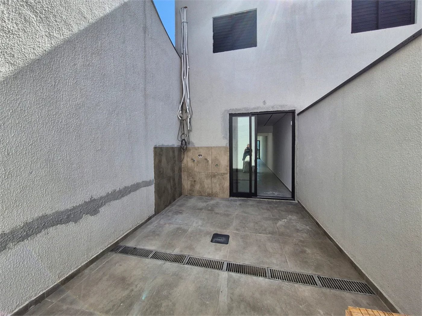 Sobrado incrível à venda, pronta para morar, 120m² 3 quartos, 1 suíte e vagas no Butantã
