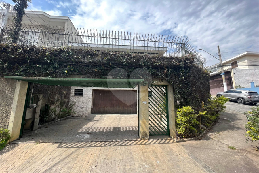 Sobrado à venda com 4 quartos, sendo 1 suíte, em Vila Guilherme, São Paulo, SP