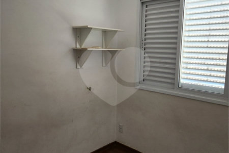 Apartamento à venda com 3 quartos, sendo 1 suíte, em Jardim dos Manacás, Araraquara, SP