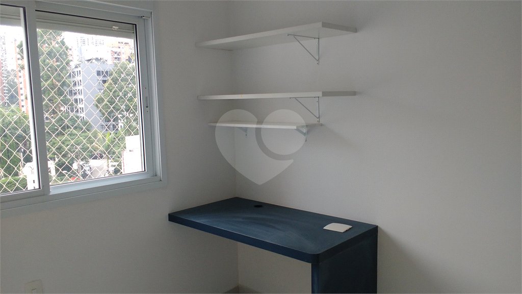 Apartamento à venda com 3 quartos, sendo 1 suíte, em Vila Suzana, São Paulo, SP