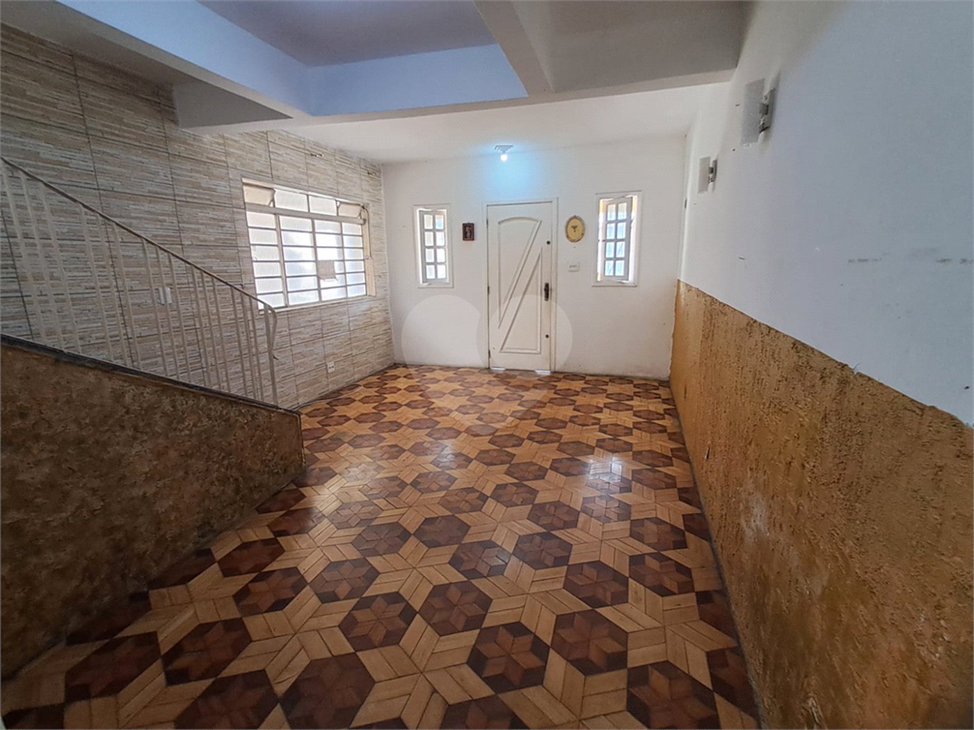 Sobrado à venda com 4 quartos em Parada Inglesa, São Paulo, SP
