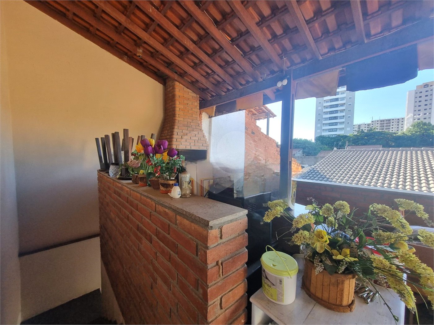 Casa à venda com 4 quartos, sendo 1 suíte, em Jardim São Carlos, Sorocaba, SP