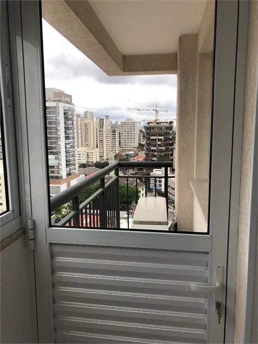 Apartamento à venda ou para alugar com 3 suítes em Santo Amaro, São Paulo, SP