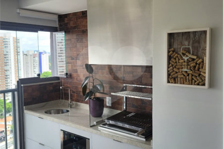 Apartamento à venda com 3 suítes em Vila Santa Catarina, São Paulo, SP