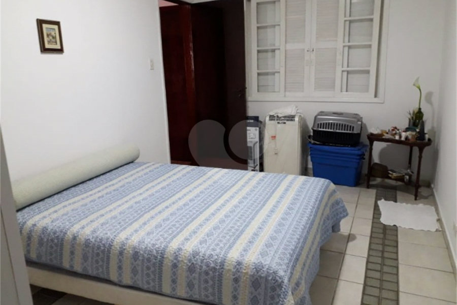 Casa à venda com 4 quartos, sendo 1 suíte, em Santana, São Paulo, SP