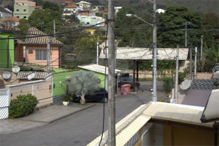 Casa à venda com 3 quartos, sendo 1 suíte, no condomínio Village da Posse, Rio de Janeiro - RJ