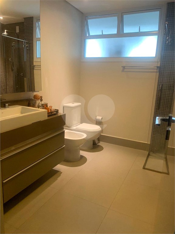 Apartamento à venda com 3 quartos, sendo 2 suítes, em Higienópolis, São Paulo, SP