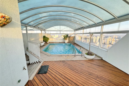 Cobertura à venda ou para alugar com 5 quartos, sendo 4 suítes, em Santo Amaro, São Paulo, SP