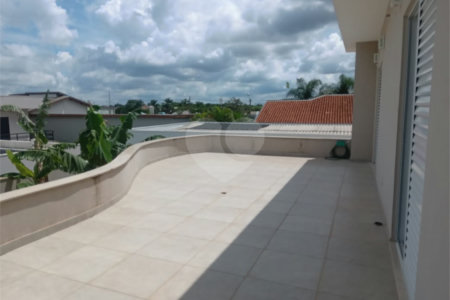 Casa à venda com 4 quartos, sendo 3 suítes,  no condomínio Residencial Montreal, São Carlos - SP