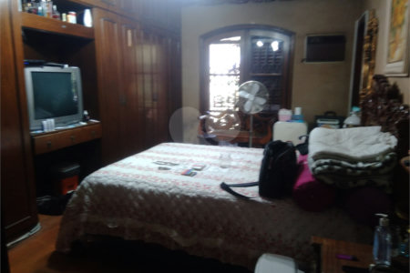 Casa à venda com 4 suítes em Vila Galvão, Guarulhos, SP