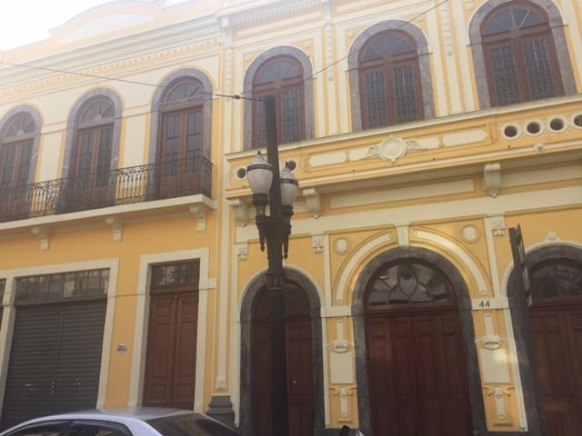 Prédio Comercial de Grande Porte no Centro Histórico de Santos para Venda Ou Aluguel