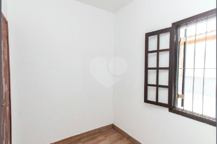 Casa Térrea à venda com 3 quartos, sendo 2 suítes, em Horto, São Paulo, SP