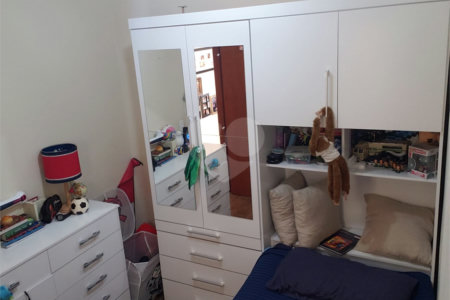 Sobrado à venda com 3 quartos, sendo 1 suíte,  em Parada Inglesa, São Paulo, SP