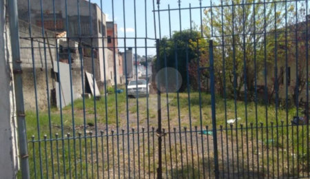 Terreno à venda em Itaquera, São Paulo, SP
