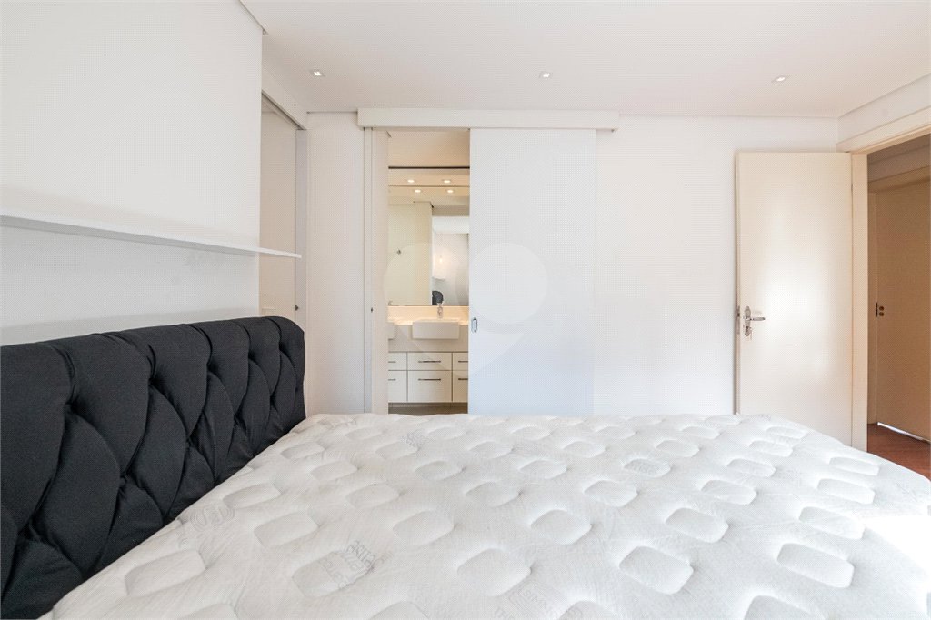 Apartamento à venda com 3 quartos, sendo 1 suíte, em Paraíso, São Paulo, SP