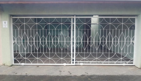 Casa à venda com 3 quartos, sendo 1 suíte,  em Jardim Prestes de Barros, Sorocaba, SP