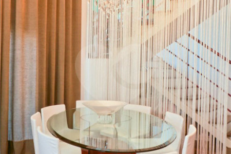 Apartamento à venda com 3 suítes em Jardim Fonte do Morumbi, São Paulo, SP