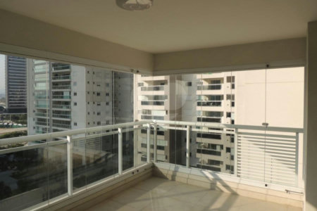 Apartamento à venda com 2 quartos, sendo 1 suíte, em Água Branca, São Paulo, SP