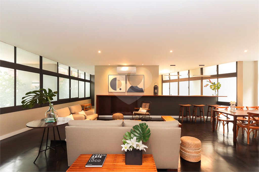 Apartamento à venda com 3 quartos, sendo 1 suíte, em Higienópolis, São Paulo, SP