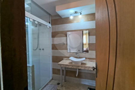 Casa à venda com 3 quartos, sendo 1 suíte, em Campo Grande, Rio de Janeiro, RJ