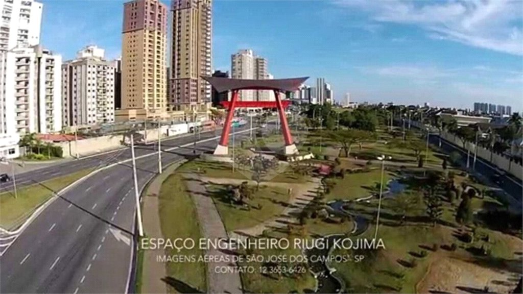 Casa à venda com 4 suítes no condomínio Monaco, São José dos Campos - SP