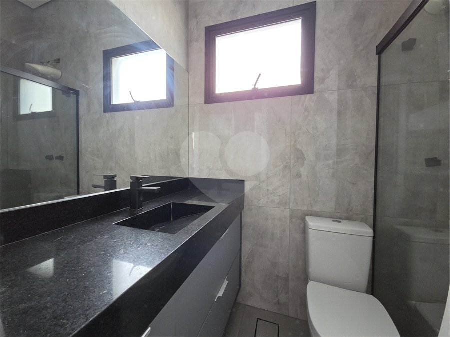 Casa à venda com 3 quartos, sendo 1 suíte, no condomínio Helena Maria, Sorocaba - SP