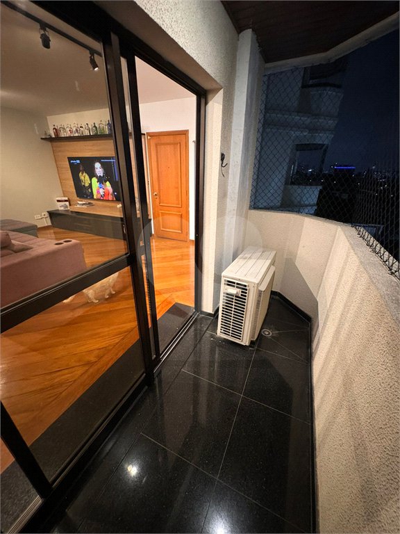 Apartamento à venda com 3 suítes em Vila Guilherme, São Paulo, SP