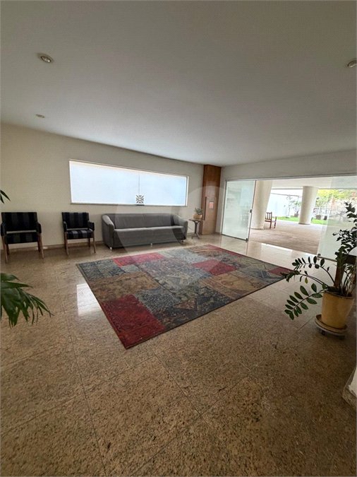 Apartamento à venda com 3 quartos, sendo 1 suíte, em Pinheiros, São Paulo, SP