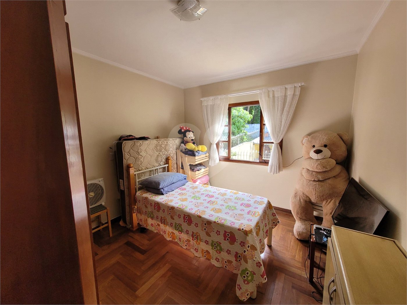 Sobrado à venda com 3 quartos, sendo 1 suíte, em Jardim Líbano, São Paulo, SP