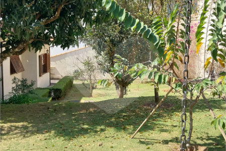 Casa Térrea à venda com 4 quartos, sendo 1 suíte,  em Parque dos Lagos, Mogi das Cruzes, SP