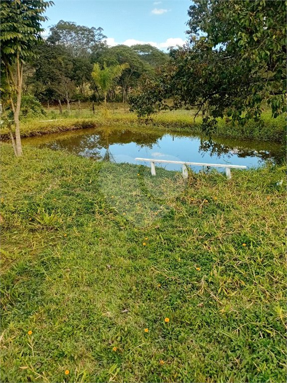 Sítio à venda com 2 quartos em Área Rural de Lagoinha, Lagoinha, SP