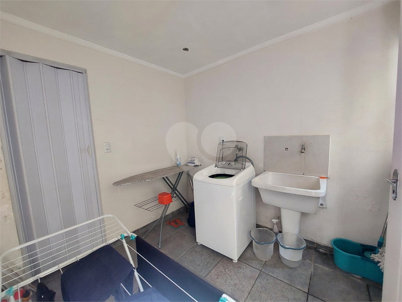 Sobrado à venda com 3 quartos, sendo 2 suítes, em Vila Pompéia, São Paulo, SP