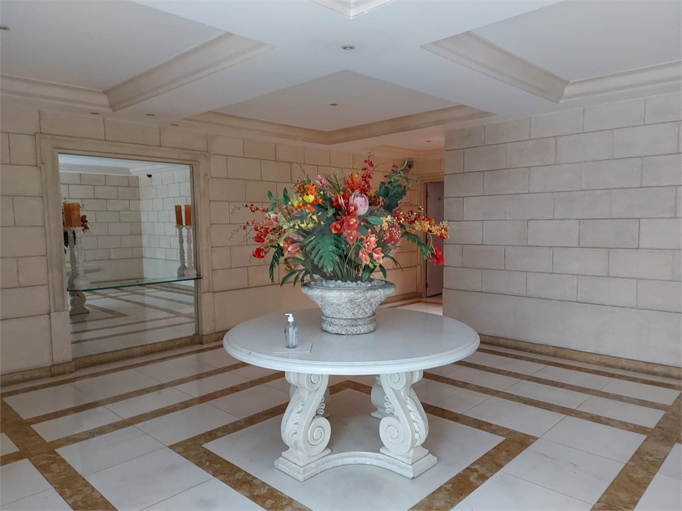 Apartamento à venda com 4 suítes em Moema, São Paulo, SP