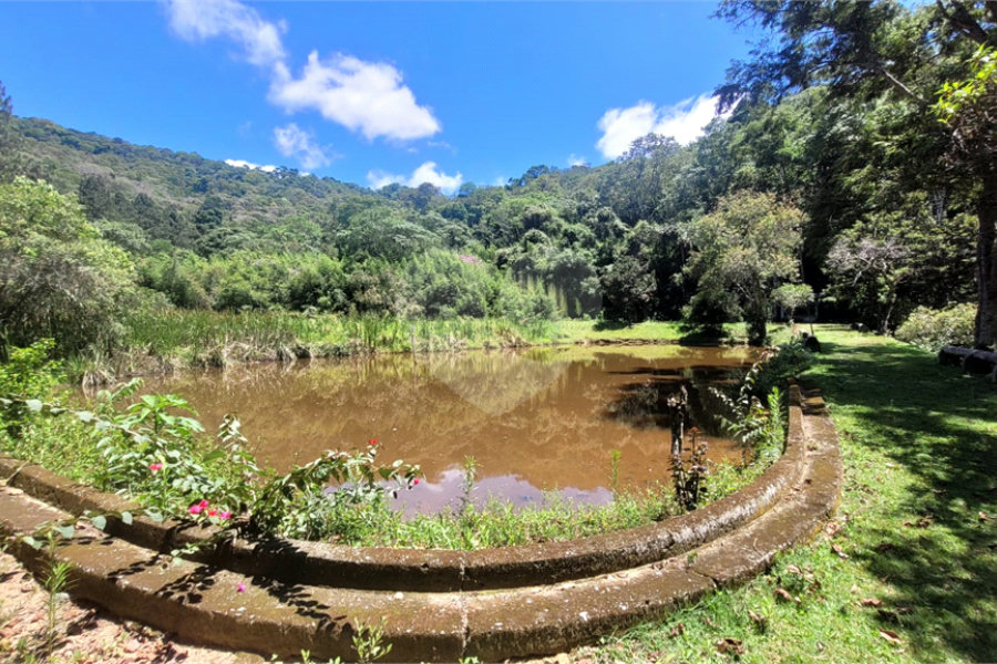Casa à venda com 1 quarto no condomínio Sausalito, Mairiporã - SP