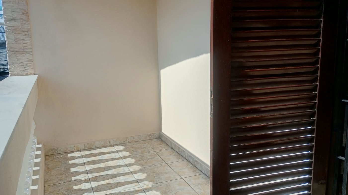 Sobrado à venda, 224 m² por R$ 1.200.000,00 - Vila Valença - São Vicente/SP