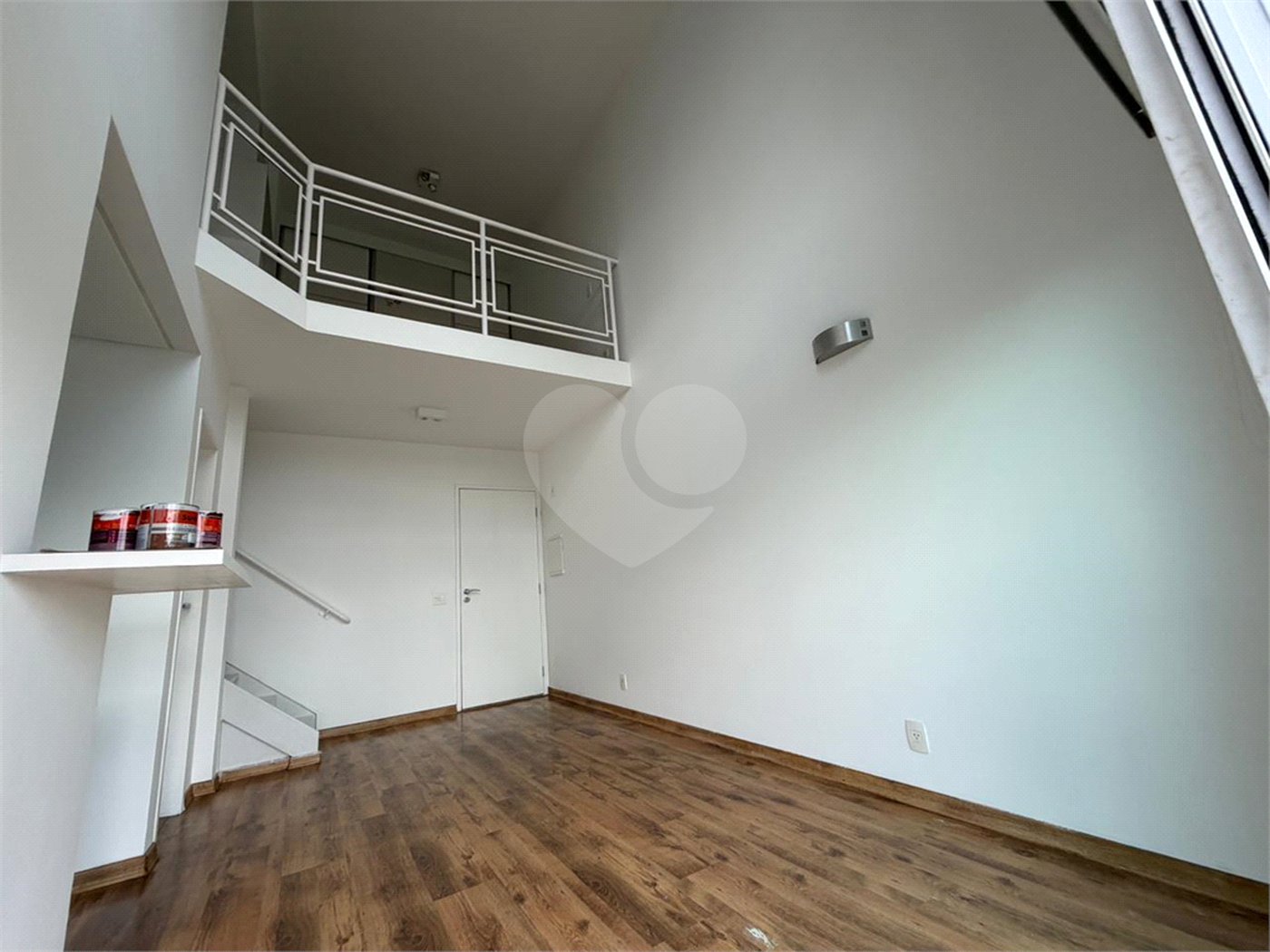 Duplex à venda ou para alugar com 1 suíte em Vila Nova Conceição, São Paulo, SP