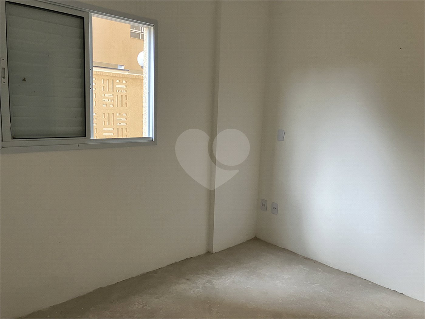 Apartamento à venda com 3 quartos, sendo 1 suíte,  em Parque Campolim, Sorocaba, SP