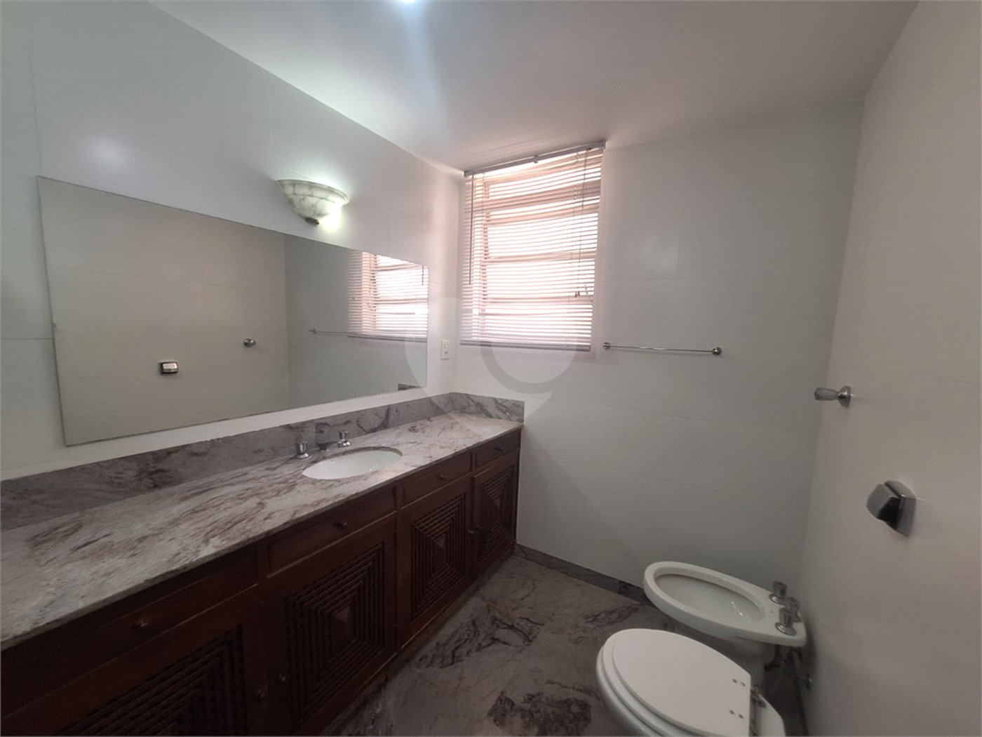 Apartamento à venda com 3 quartos, sendo 1 suíte, em Tijuca, Rio de Janeiro, RJ
