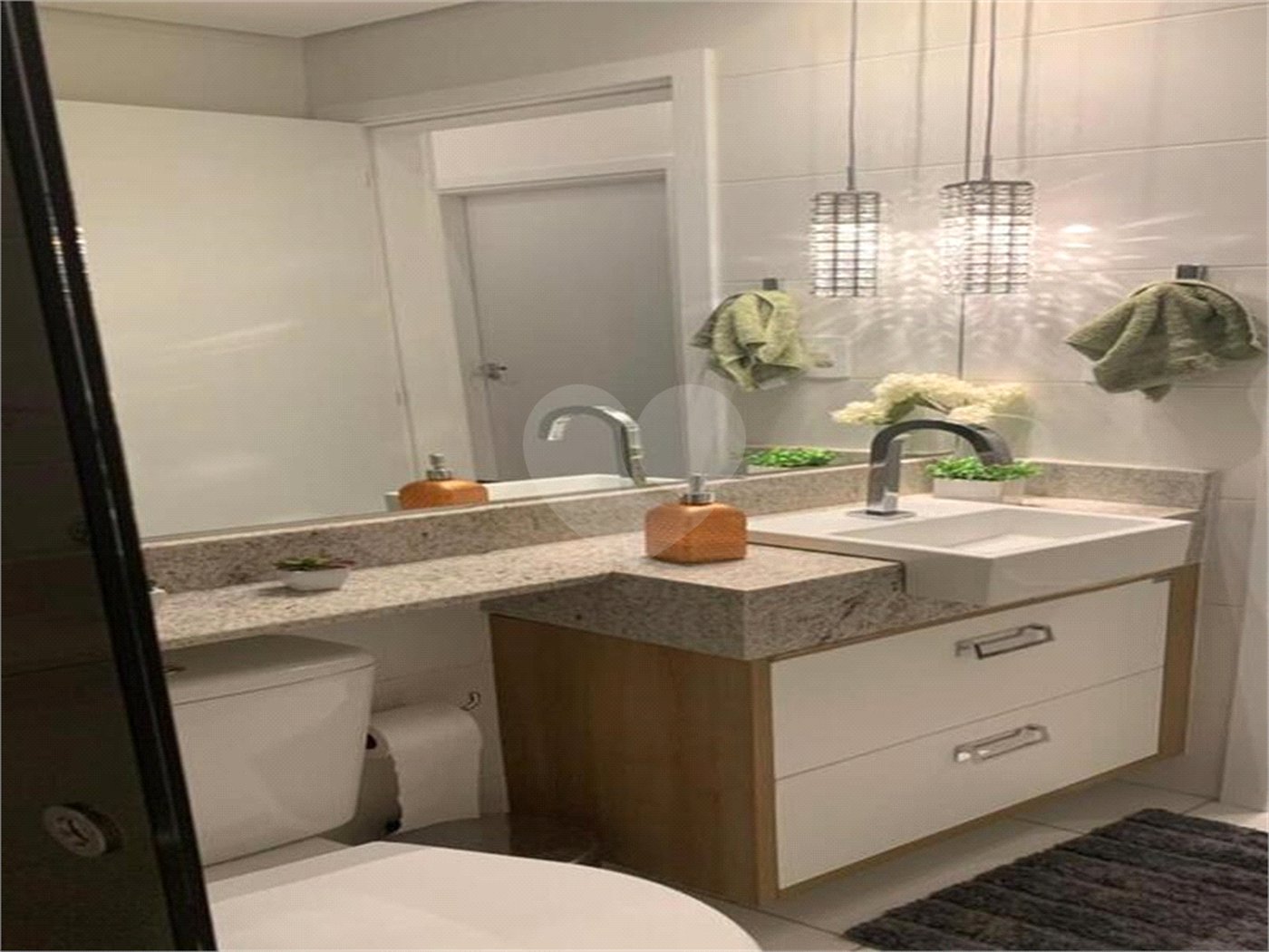 Apartamento à venda com 3 quartos, sendo 1 suíte, em Parque Campolim, Sorocaba, SP