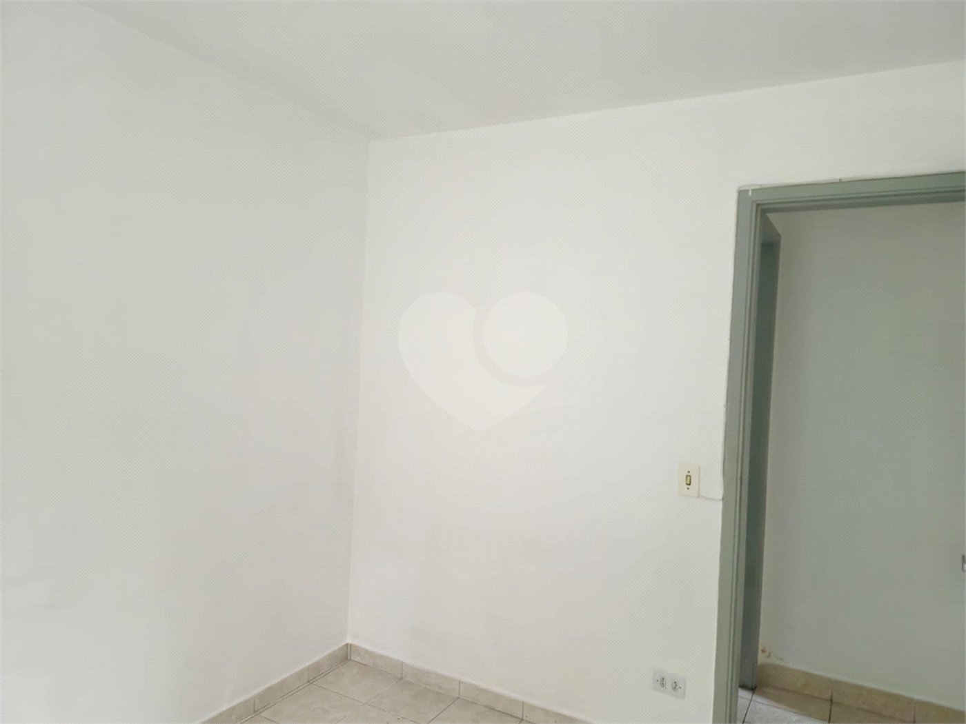 Apartamento à venda com 2 quartos em Jardim D'abril, São Paulo, SP