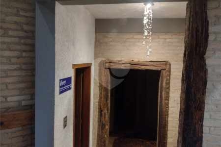 Sobrado à venda com 3 quartos, sendo 2 suítes, em Jardim Residencial Santa Mônica, Araraquara, SP