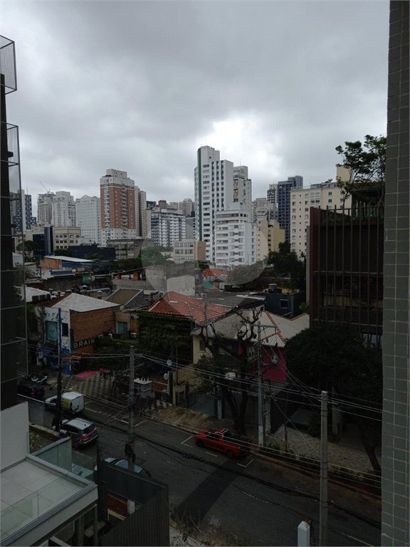 Apartamento à venda com 3 quartos, sendo 1 suíte, em Pinheiros, São Paulo, SP