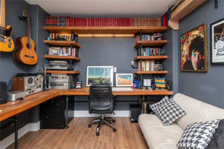 Apartamento à venda com 3 quartos, sendo 1 suíte,  em Vila Madalena, São Paulo, SP
