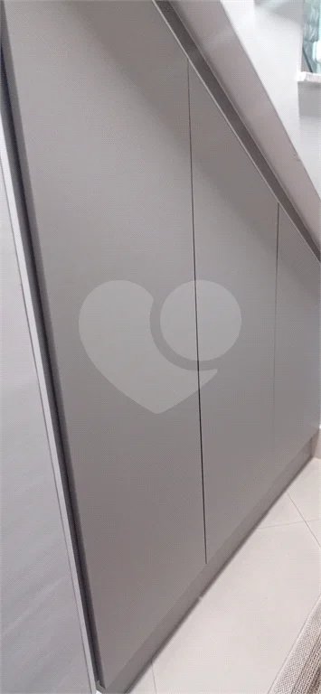 Sobrado à venda com 3 quartos, sendo 1 suíte,  em Vila Gustavo, São Paulo, SP