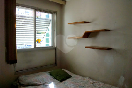 Apartamento à venda com 3 quartos, sendo 1 suíte,  em Vila Uberabinha, São Paulo, SP