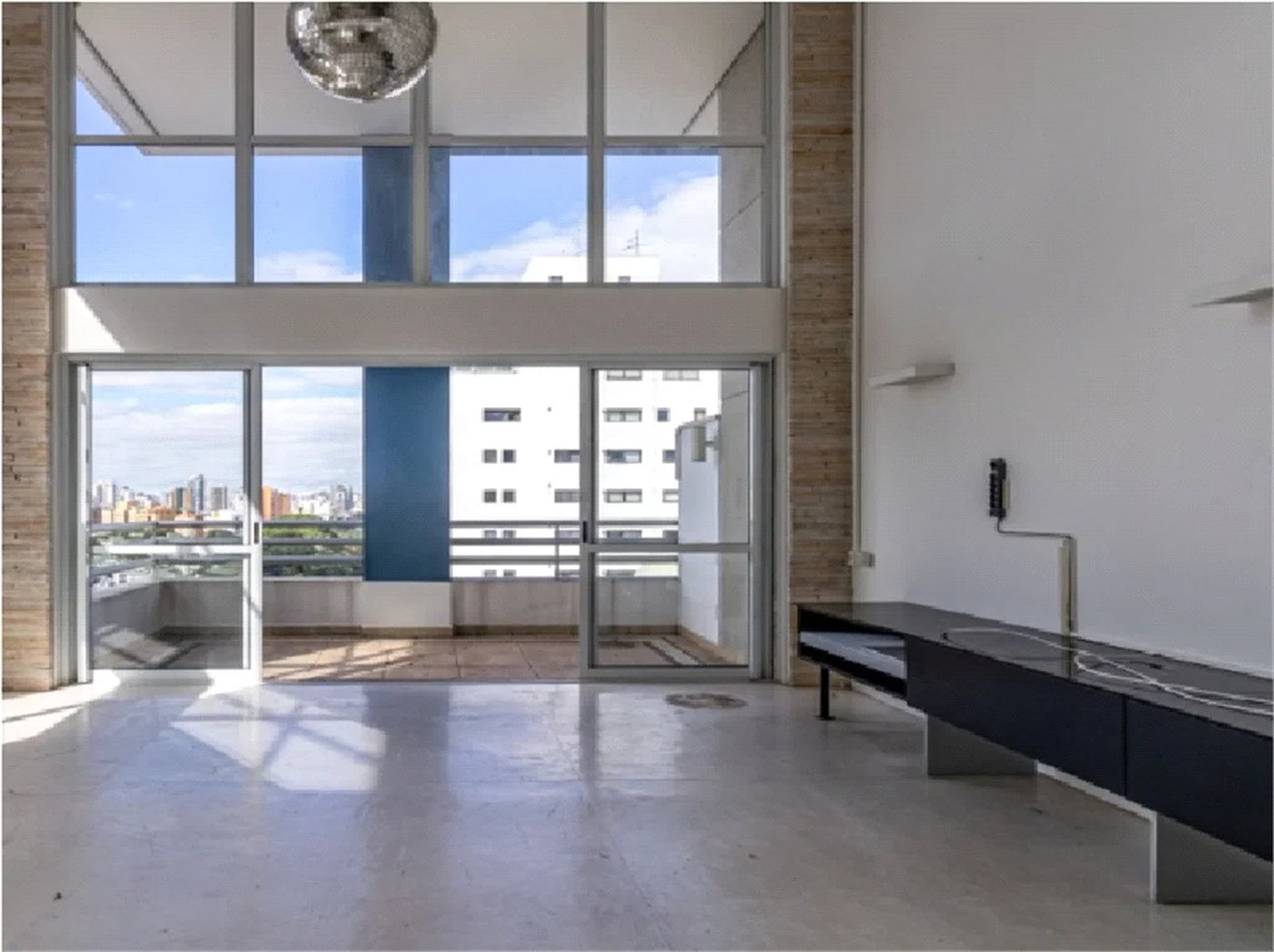 Duplex à venda ou para alugar com 1 suíte em Vila Madalena, São Paulo, SP