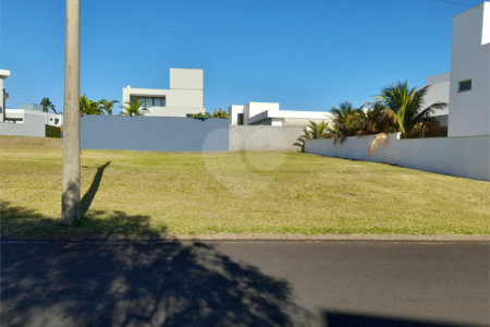 Excelente Terreno à Venda no Condomínio Damha II, São Carlos